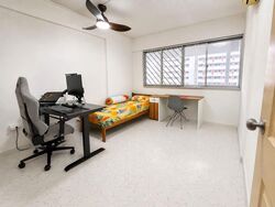 Blk 549 Jurong West Street 42 (Jurong West), HDB Executive #609785001